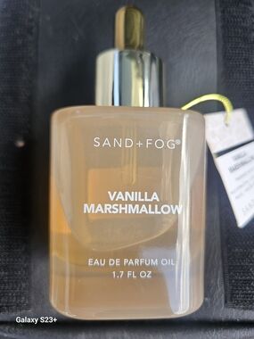 SAND+FOG Vanilla Marshmallow Body